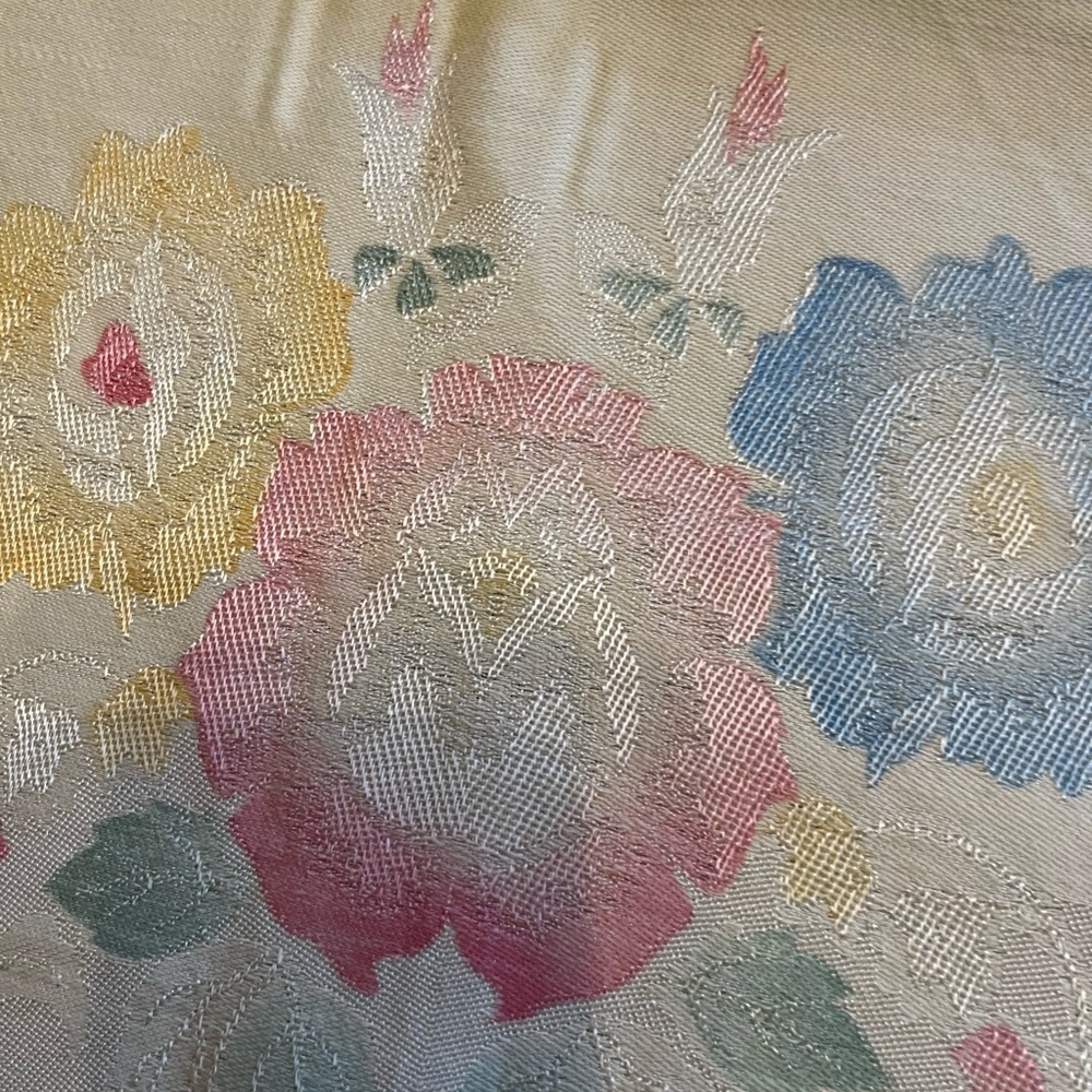 Flowered tablecloth